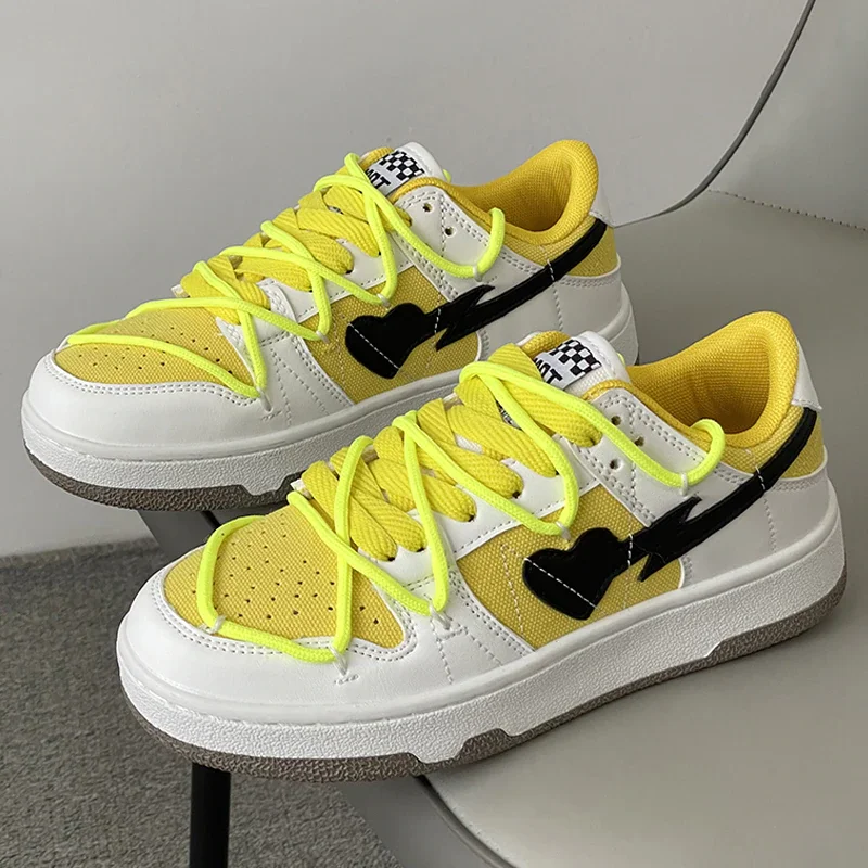 Breakj New Sewing Women Vulcanize Shoes Fashion Women Sneakers Light Flat Shoes Women Casual Shoes Brand Sneakers Chaussure Femme