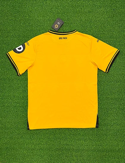 2024-25 Wolves Home Shirt