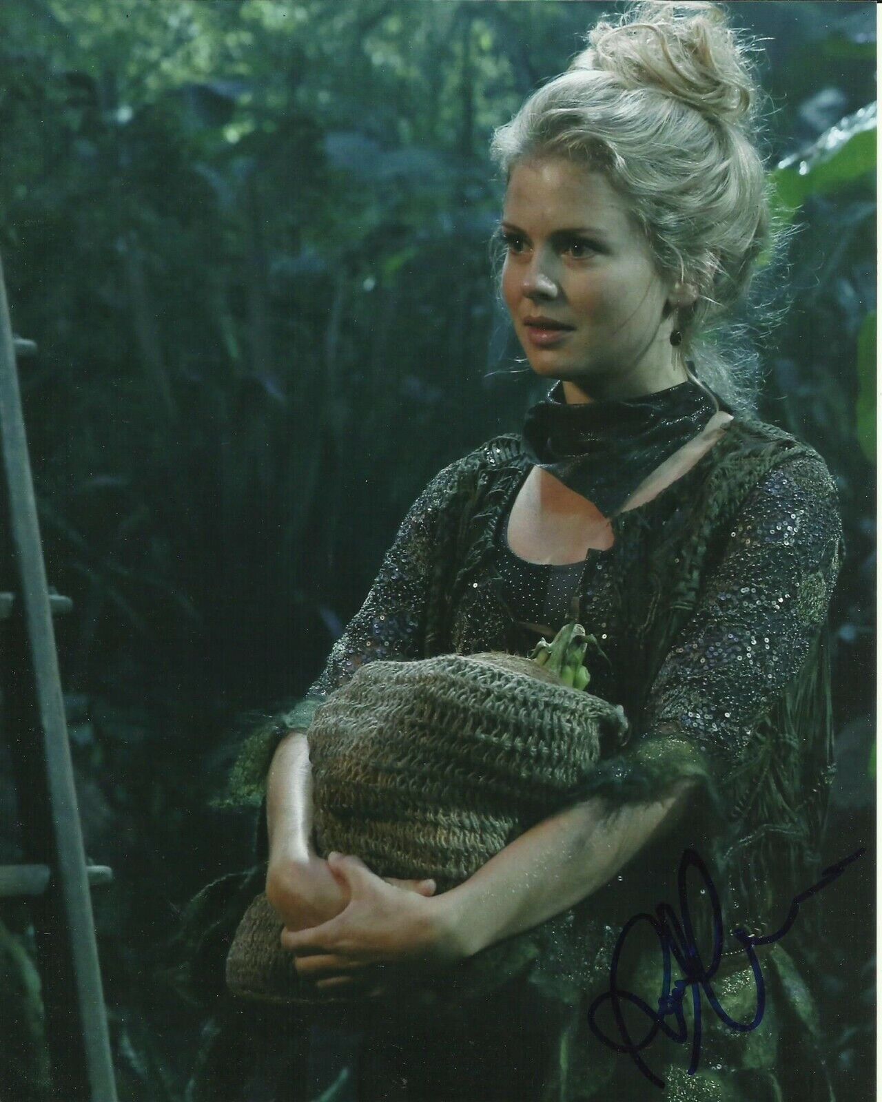 ROSE McIVER SIGNED ONCE UPON A TIME Photo Poster painting UACC REG 242 (1)