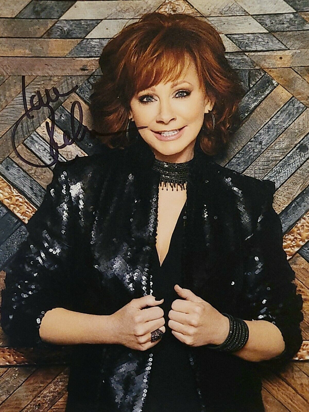 Reba McEntire Hand Signed Autograph Photo Poster painting Country Singer Actress I'm a Survivor