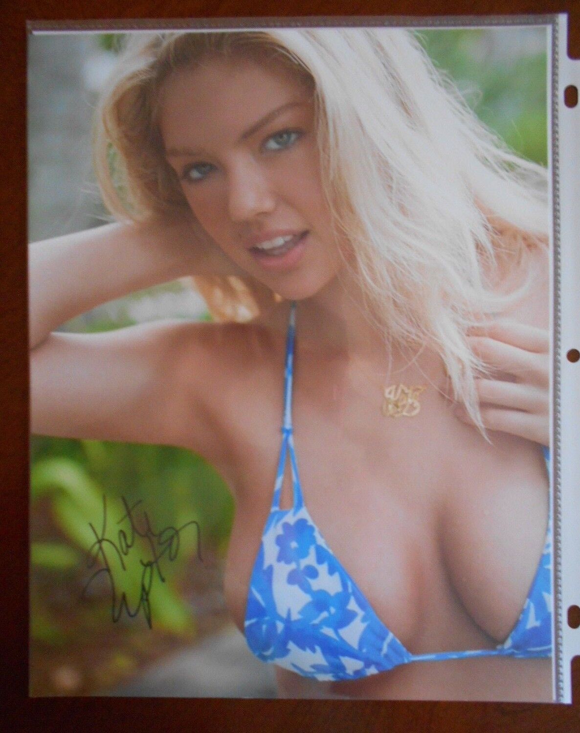 KATE UPTON * BUSTING OUT OF BIKINI * VS MODEL * SIGNED Photo Poster painting 8.5 X 11 W/COA