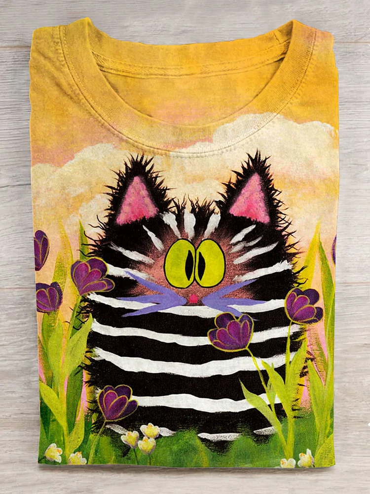 Cute Cat Art Print T-Shirt