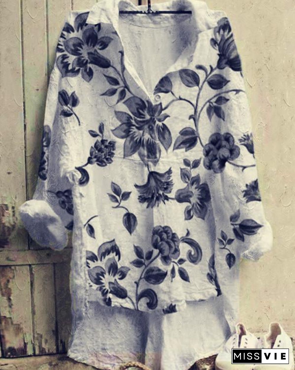 Lapel Printed Long-sleeved Shirt