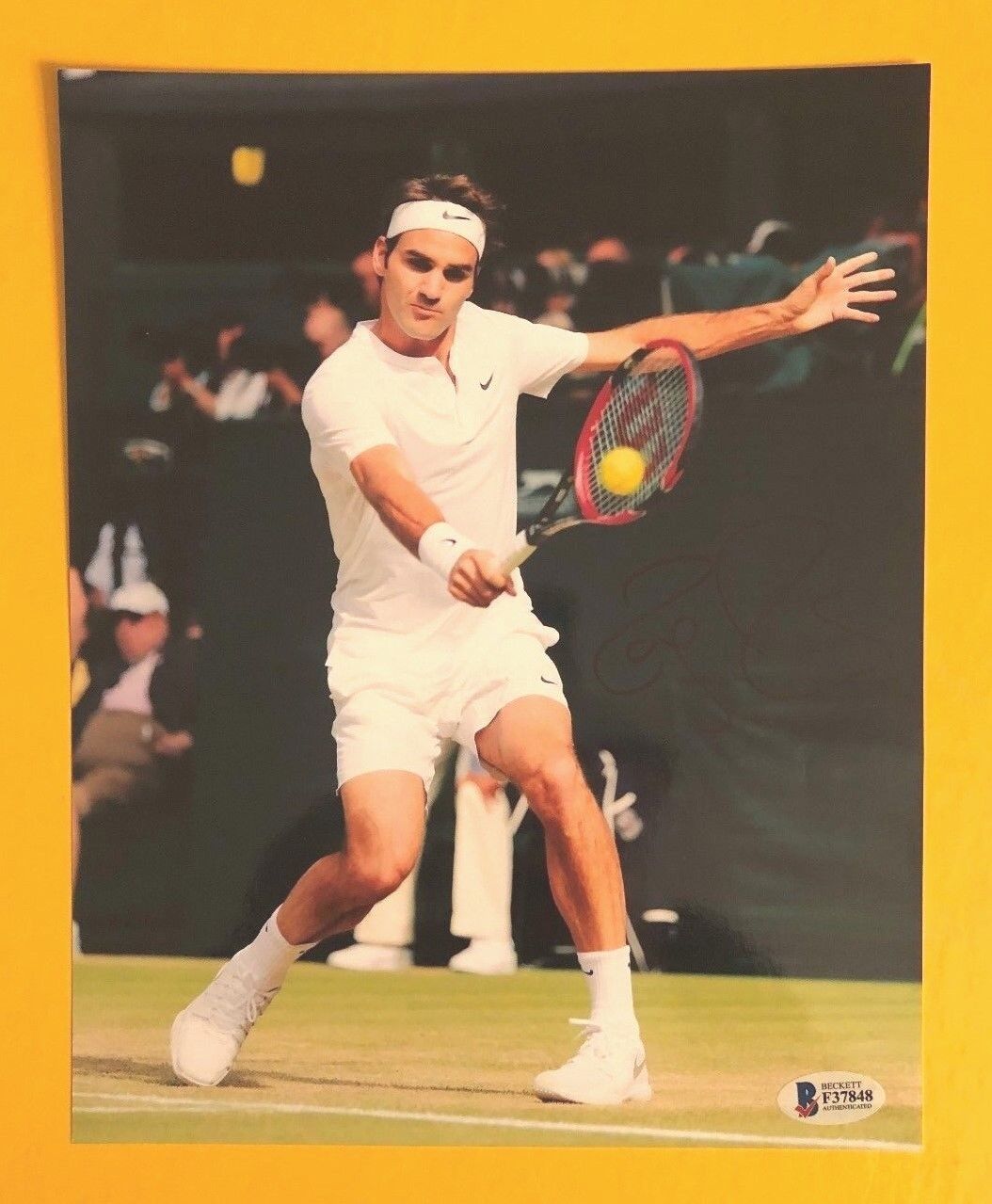 ROGER FEDERER SIGNED 8X10 TENNIS Photo Poster painting BECKETT CERTIFIED POSE 5