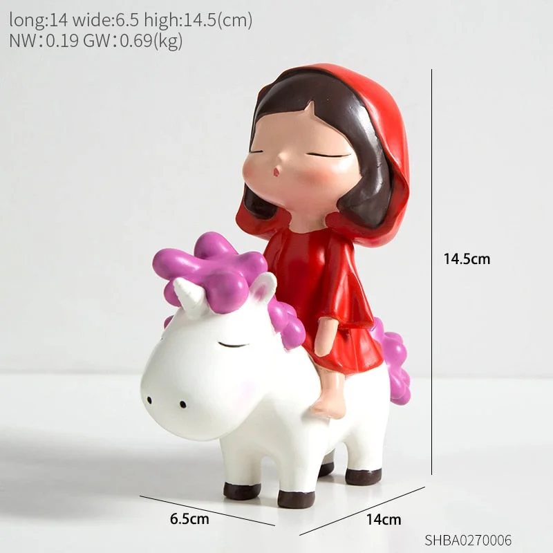 Christmas Decorations Resin Girl Model Mini Figures Home Decoration Accessories Modern Fairy Garden Room Decor Birthday Gifts