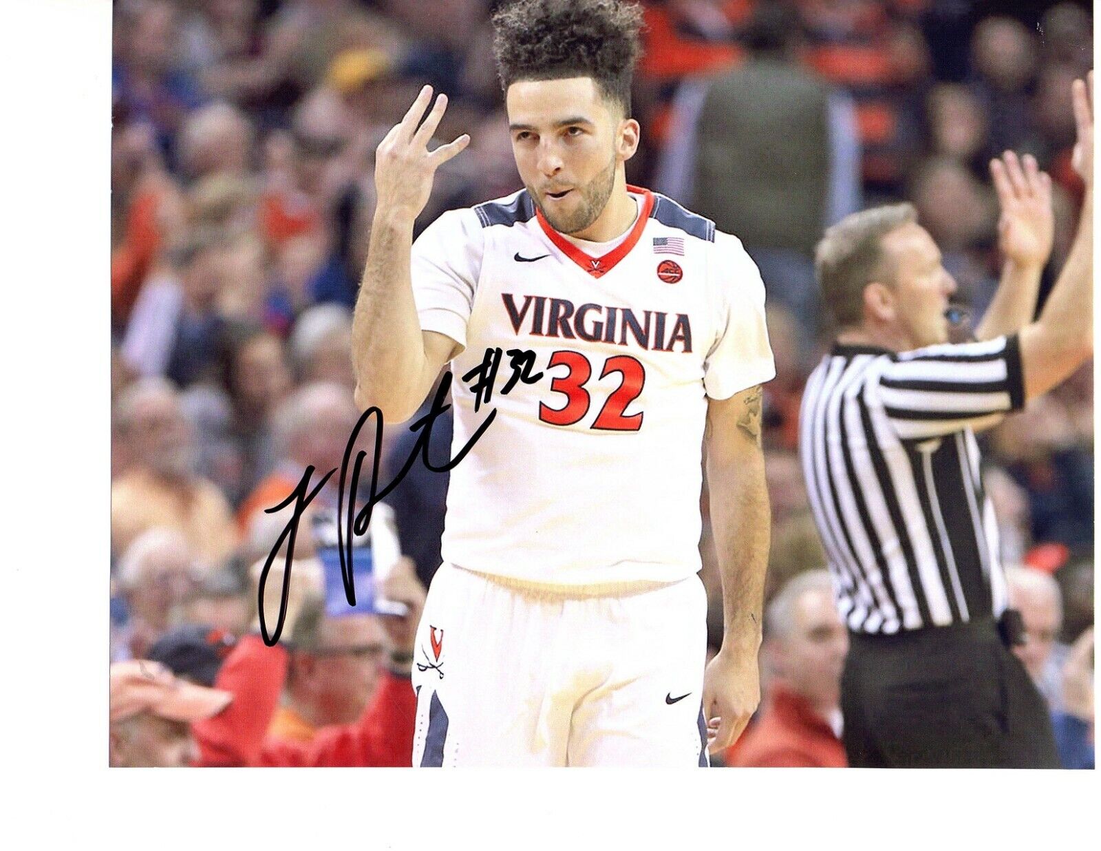 London Perrantes autograph signed basketball Photo Poster painting 8x10 Virginia Cavaliers UVA