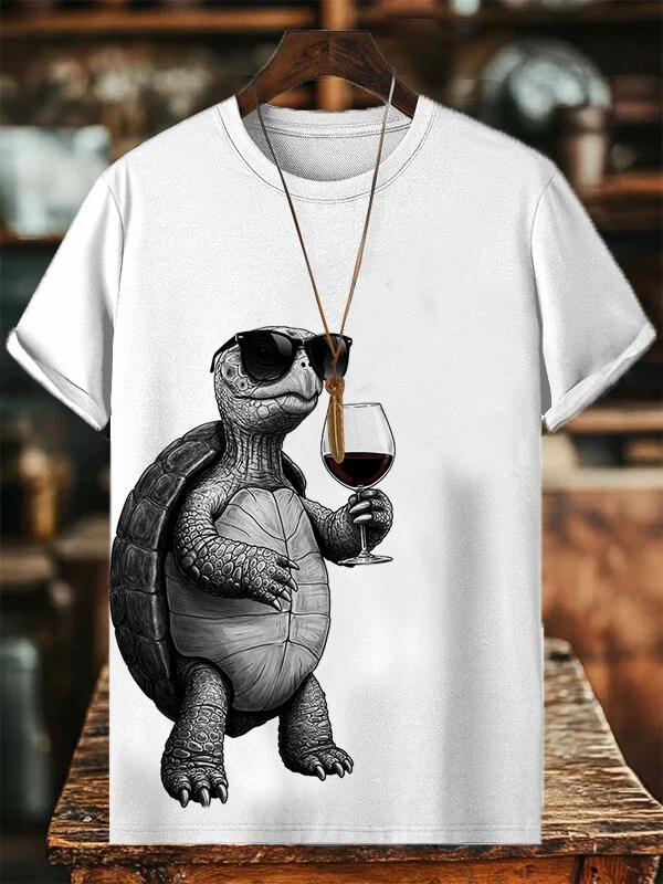 Men's Fun Vacation Turtle Drinking Art Print T-Shirt