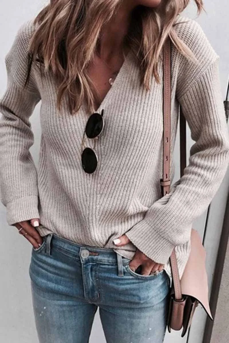 Sexy Fashion V-neck Knitted Sweater(5 Colors)
