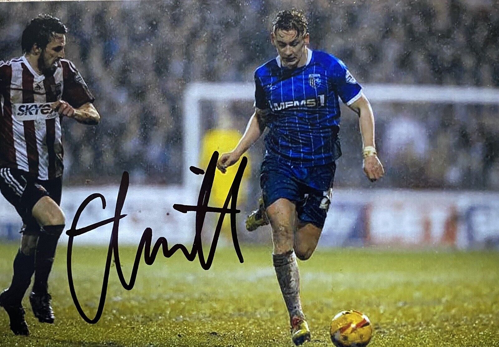 Elliott Hewitt Genuine Hand Signed Gillingham 6X4 Photo Poster painting