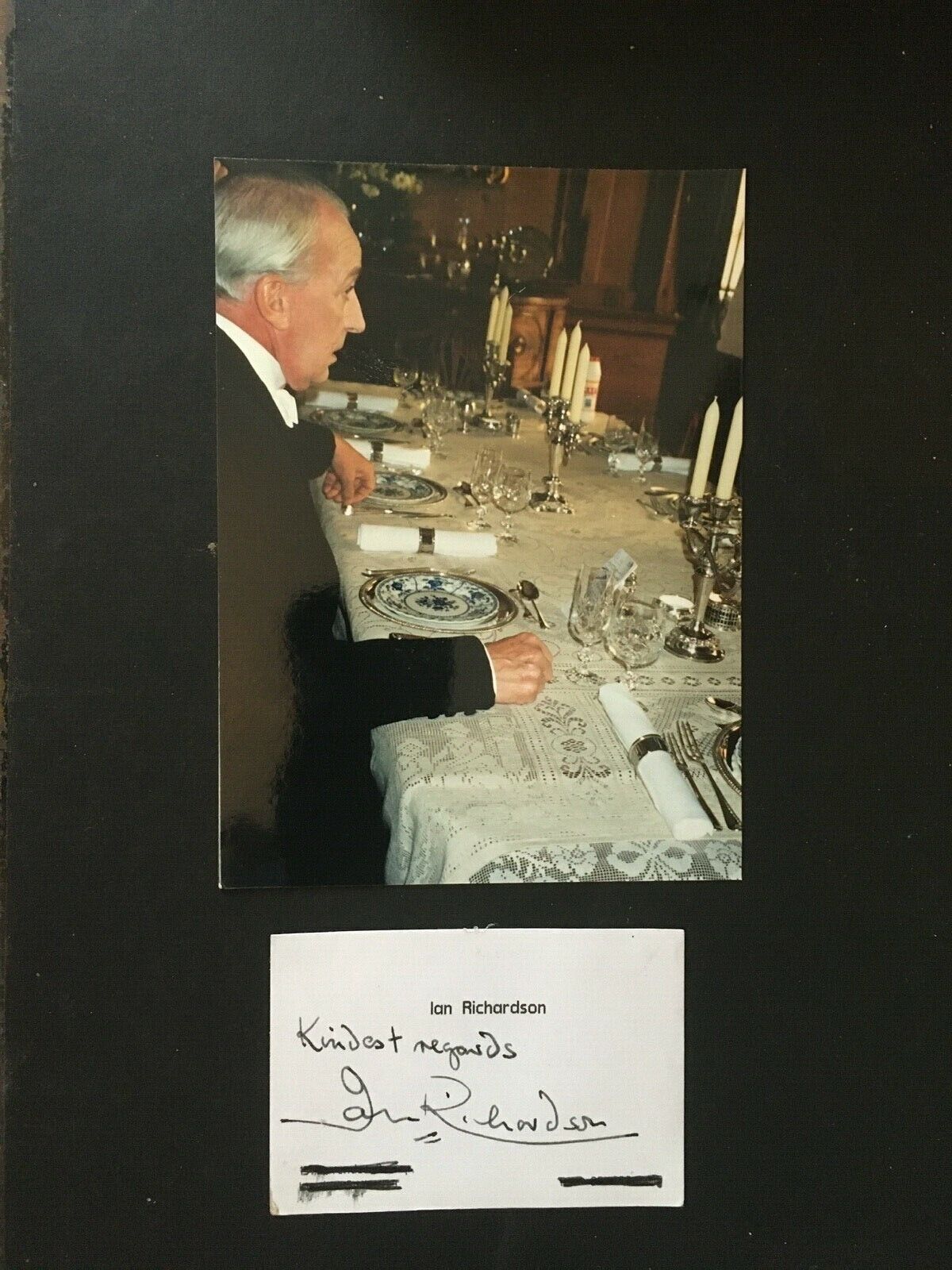 IAN RICHARDSON - YES PRIME MINISTER ACTOR - SIGNED BUSINESS CARD & Photo Poster painting