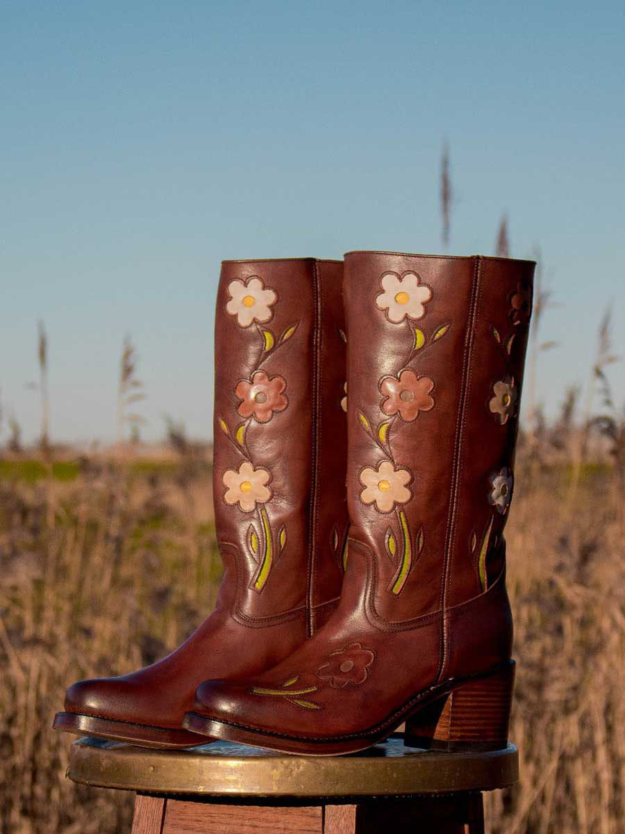 Vintage Brown Round Toe Floral Embroidered Heeled Mid-Calf Boots