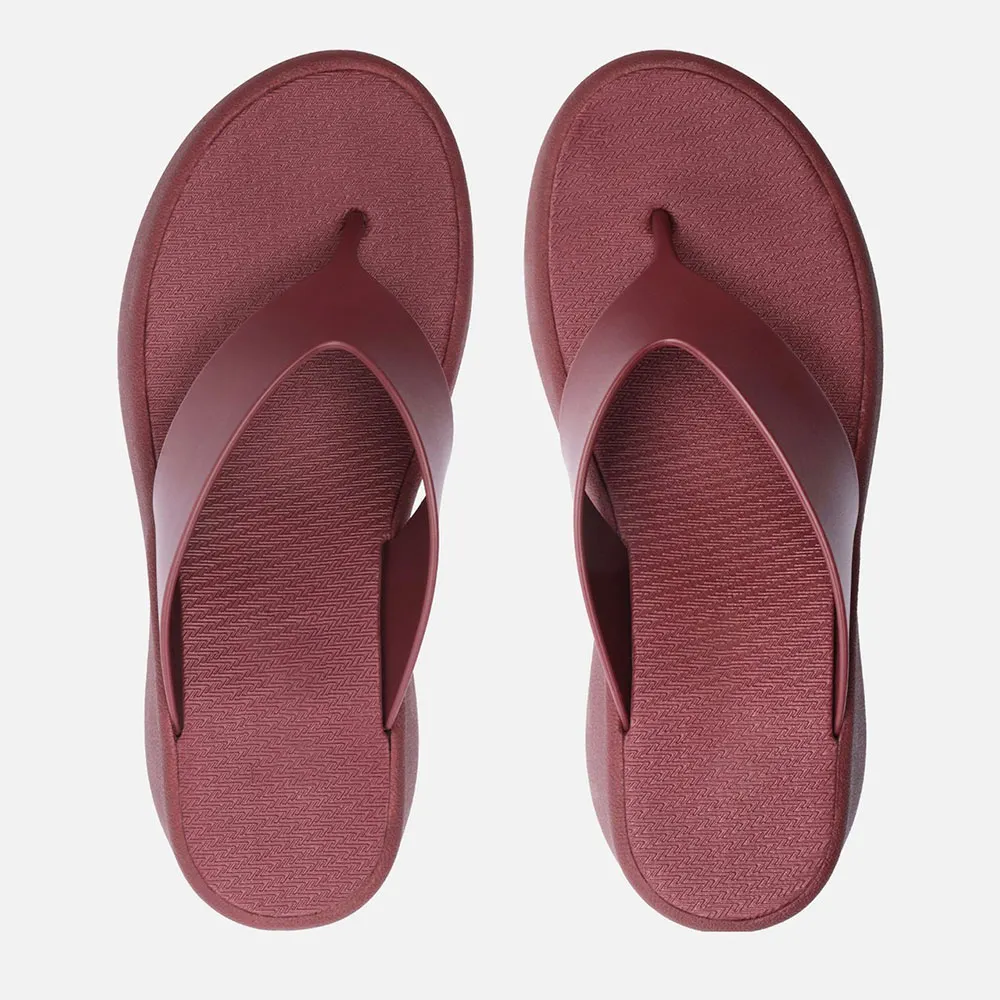 Open Round Toe Platform Wedge Heel Flip Flops for Women in Burgundy