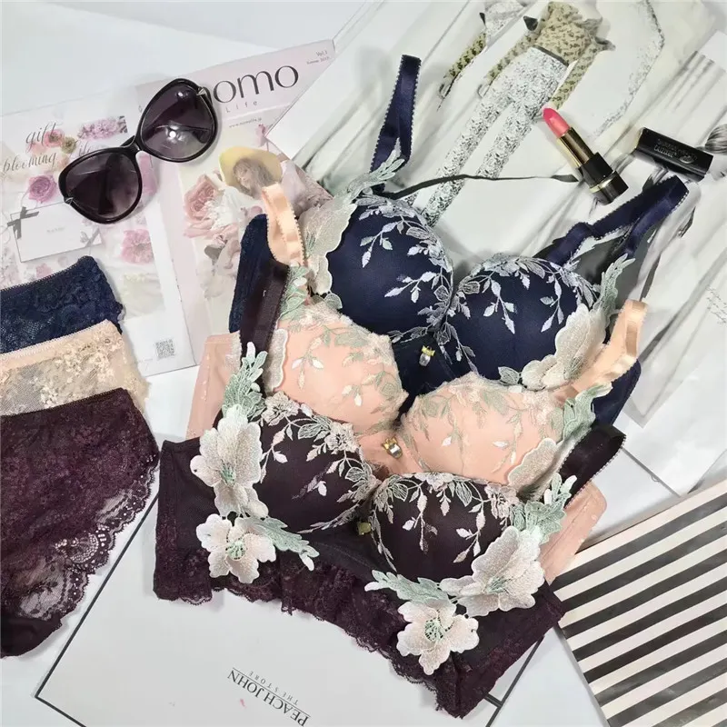 Billionm New High Quality Women Underwear Set And B Cup Bra Panty Set Brand Fine Embroidery Sexy Lace Lingerie Push Up Bra Set
