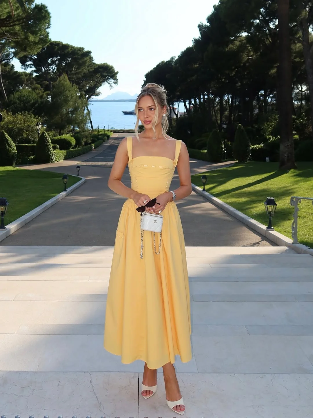 Minimalist Light Yellow A-Line Square Sleevelsee Prom Dress YK0215