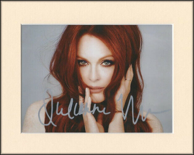 JULIANNE MOORE BOOGIE NIGHTS HUNGER GAMES PP MOUNTED 8X10 SIGNED AUTOGRAPH Photo Poster painting