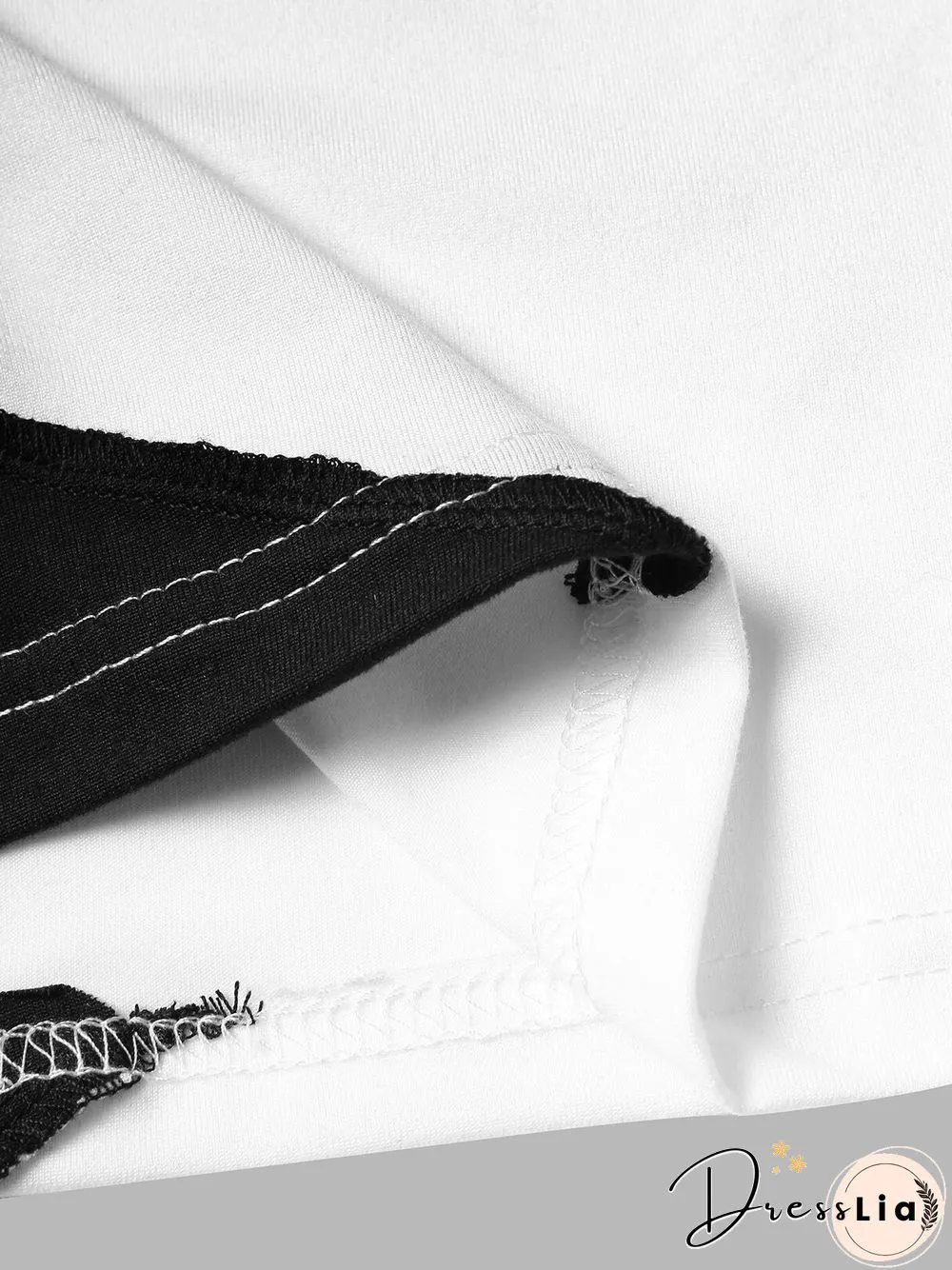 Contrast Stitch Short Sleeve Crew Neck Crop Top