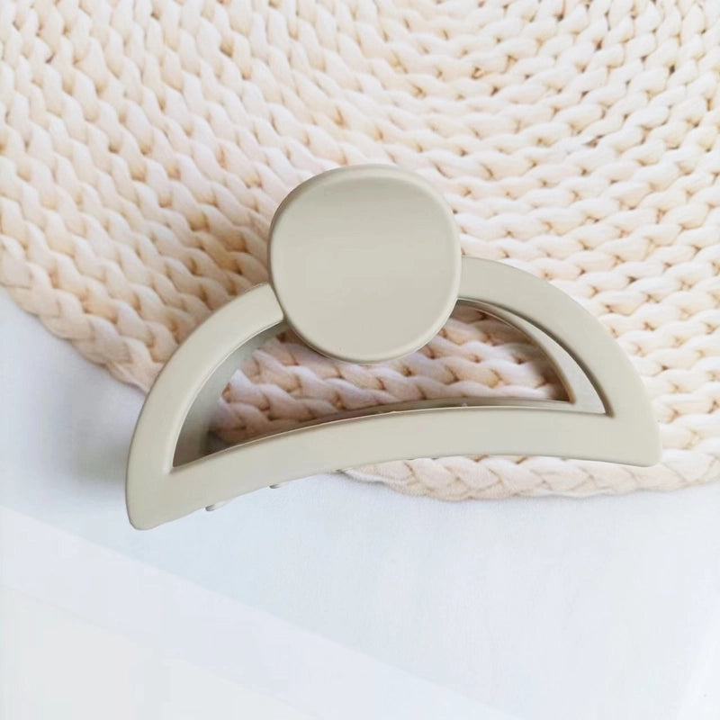 Milk Tea Color Grab Clip Girl’s Hair Grab Head Shark Clip Summer Hair Clip Hair Accessories