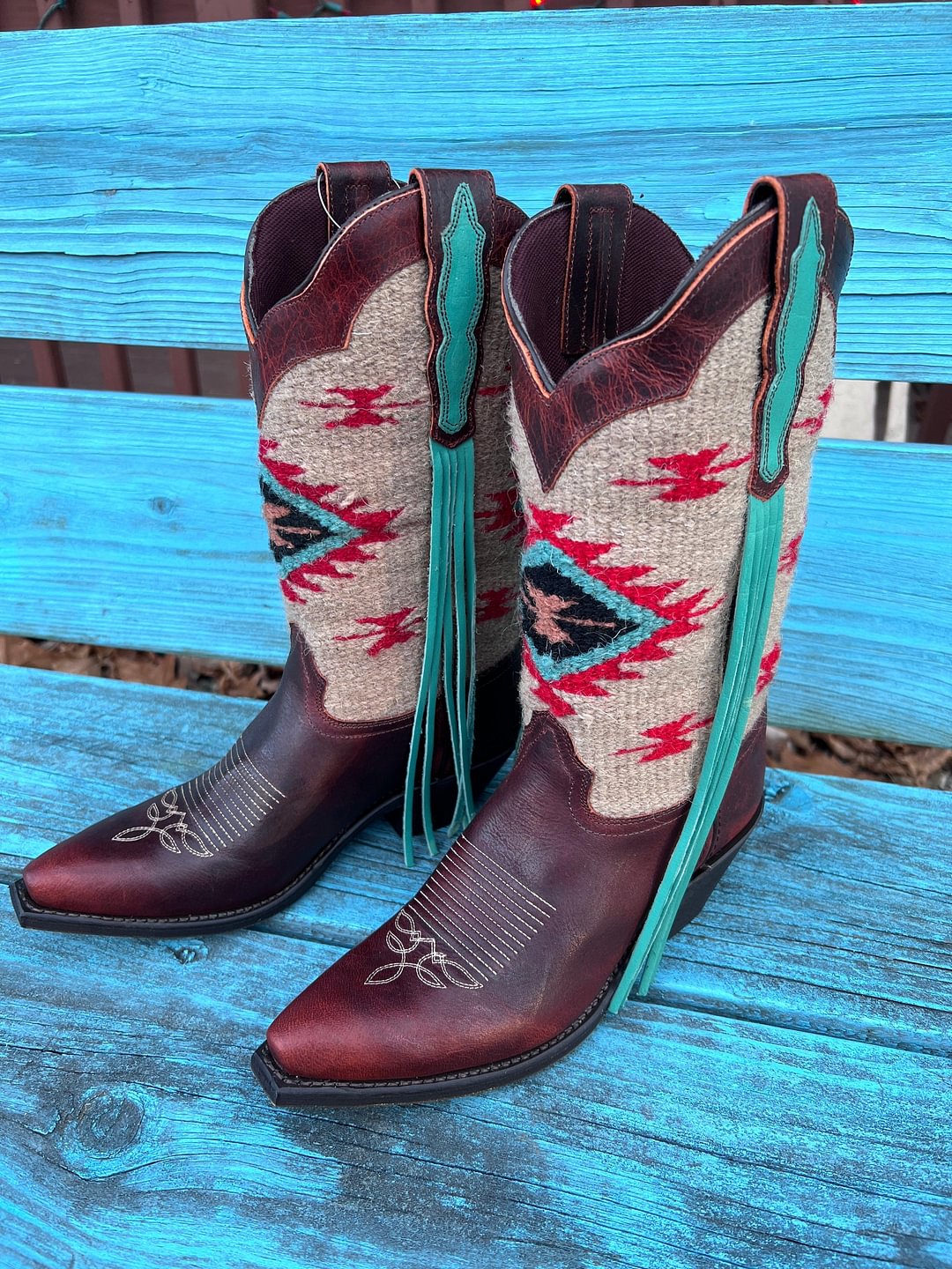Laredo Women's Bailey Brown Leather Snip Toe Western Boots 52375
