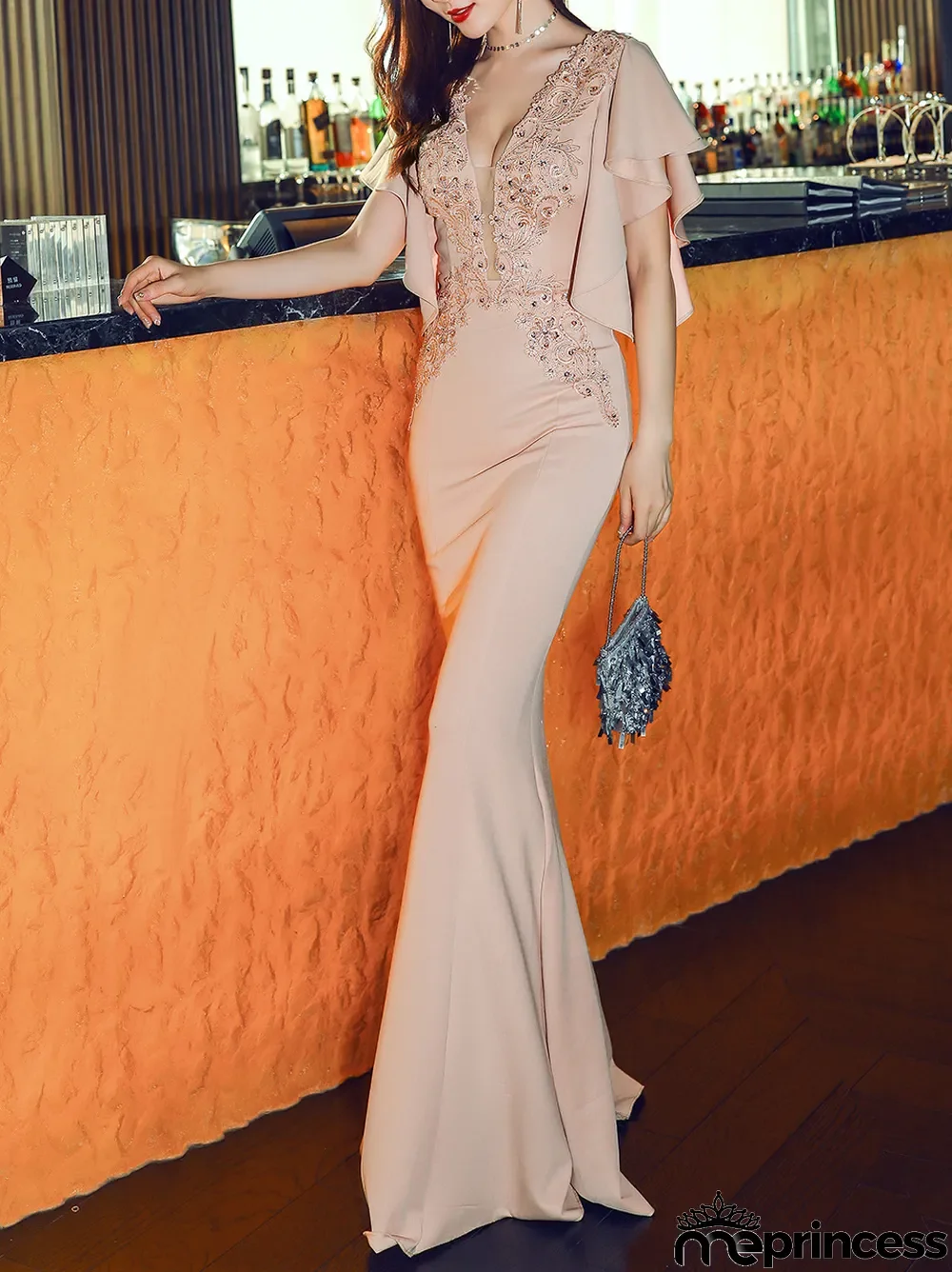 Women Elegant Lace Ruffles Short Sleeve Slim Fit Mermaid Evening Dress