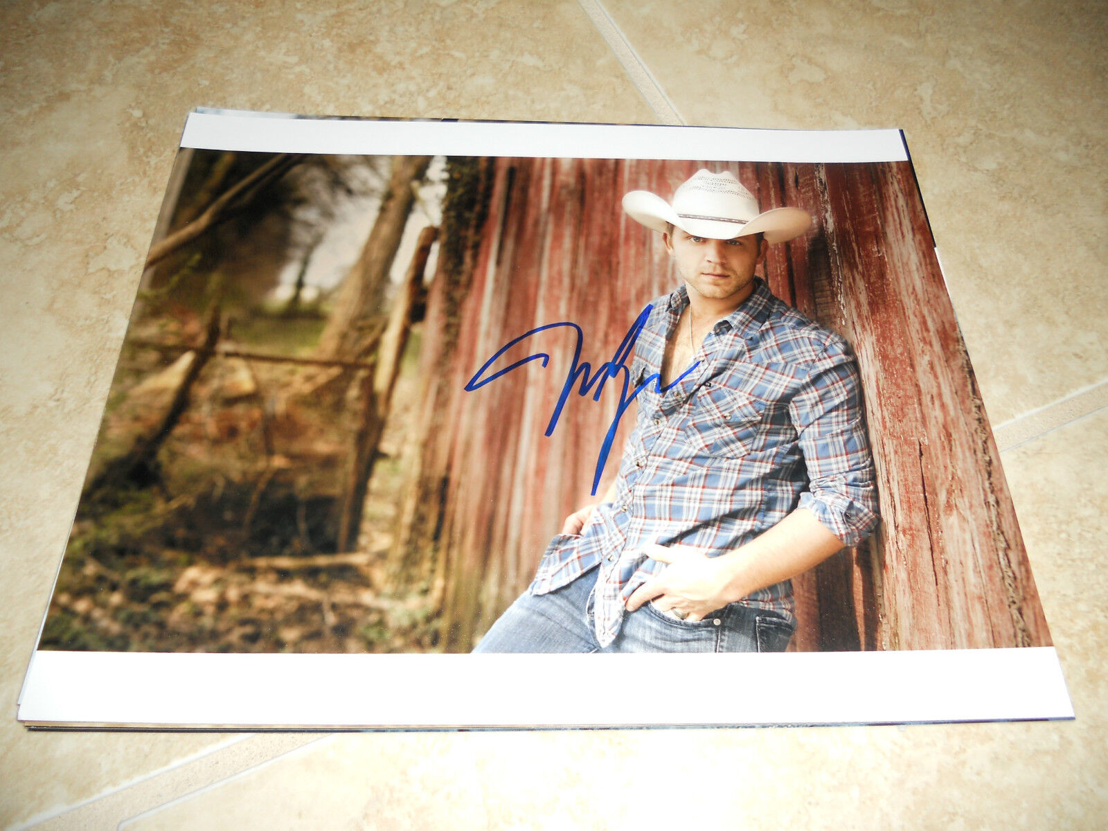 Justin Moore Sexy Autographed Signed Country Music 8x10 Photo Poster painting #1 PSA Guaranteed