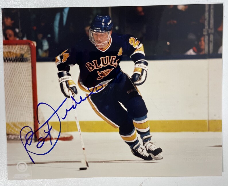 Bernie Federko Signed Autographed Glossy 8x10 Photo Poster painting St. Louis Blues - COA Matching Holograms