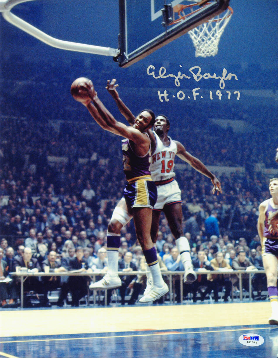 Elgin Baylor SIGNED 11x14 Photo Poster painting +HOF 1977 Los Angeles Lakers PSA/DNA AUTOGRAPHED