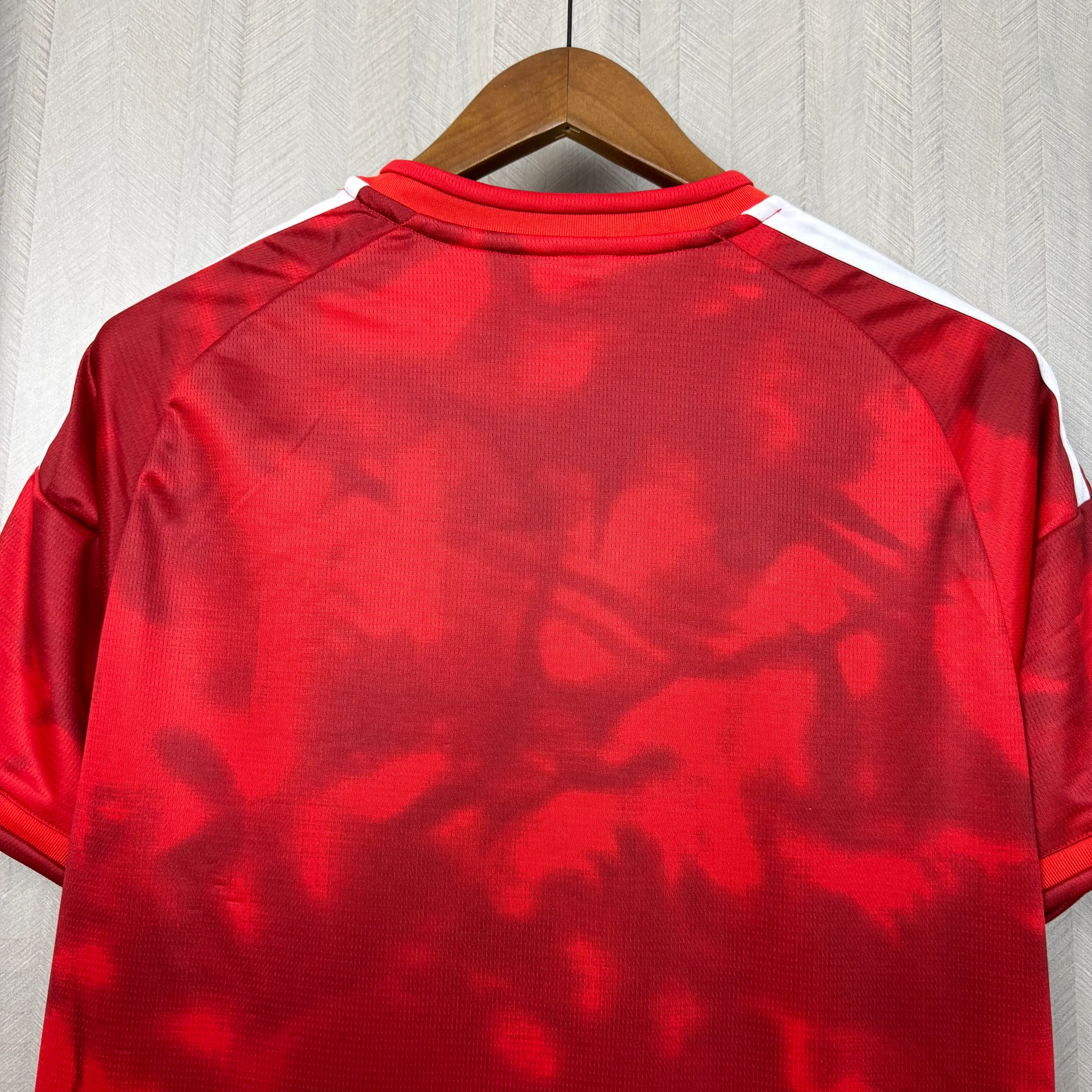 26/27 Nottingham Home Football Jersey 1:1 Thai Quality