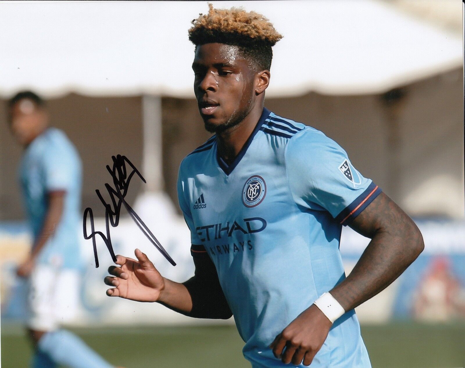 SEAN OKOLI signed (NEW YORK CITY FC) MLS SOCCER 8X10 Photo Poster painting *NYCFC* W/COA #2