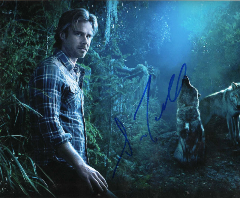 SAM TRAMMELL TRUE BLOOD MERLOTTE SIGNED 8x10 PICTURE