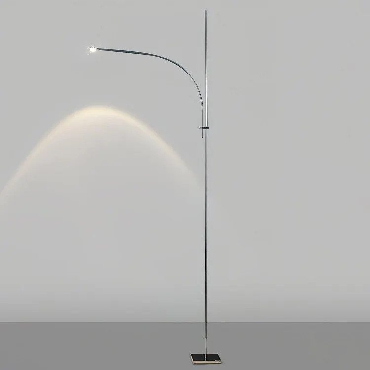 Metal Body Graceful Floor Lamp