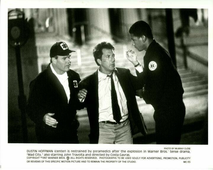 Dustin Hoffman Mad City Original Press 8X10 Photo Poster painting