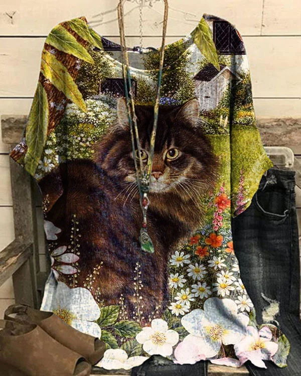 Cat And Flower Pattern  Casual Tee