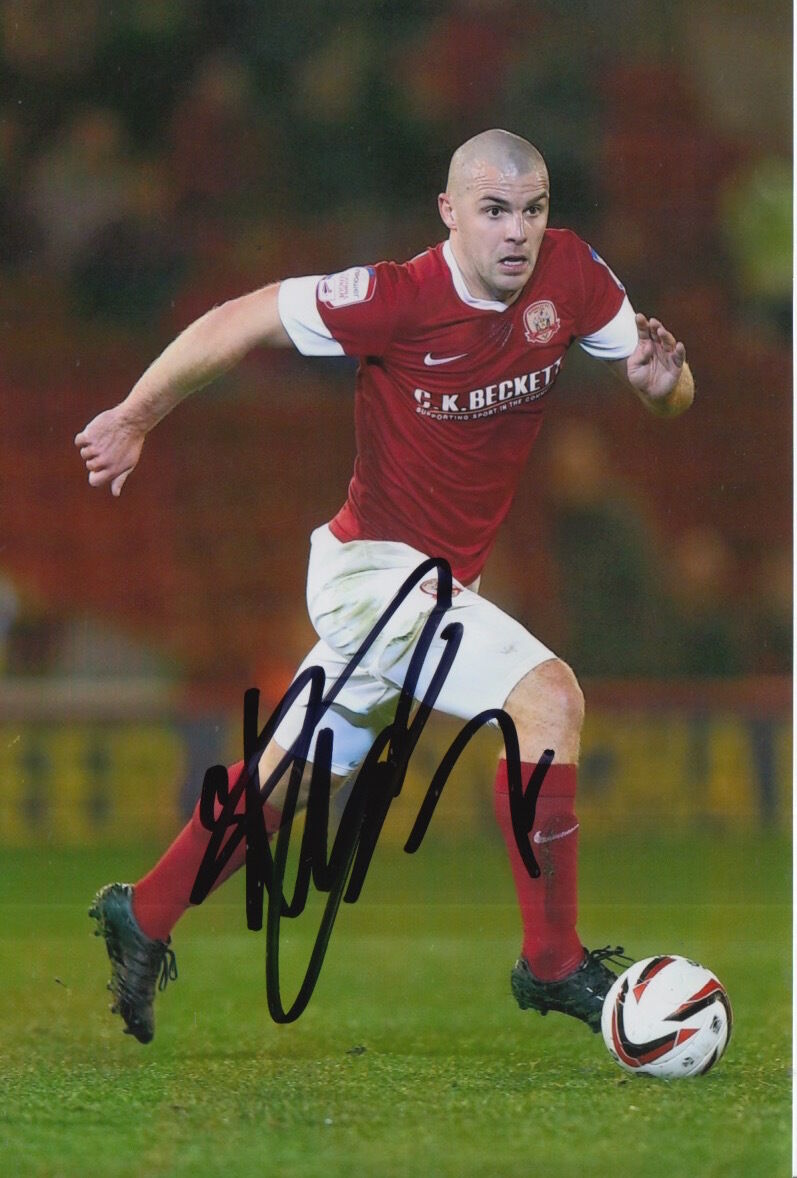 BARNSLEY HAND SIGNED STEPHEN DAWSON 6X4 Photo Poster painting 4.