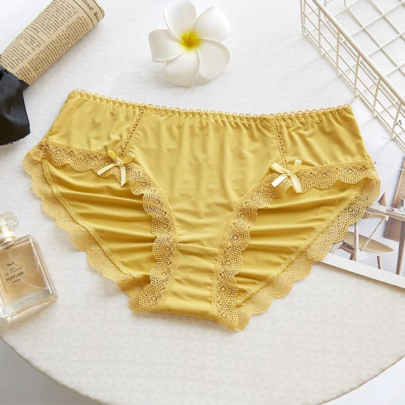 Billionm Girl Glossy Hollow Sexy Ladies Briefs Comfortable Breathable Bow Mid-waist Cotton Bottom Nylon New Lace Edge Lolita