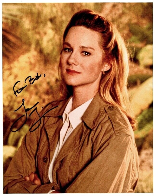 Beautiful LAURA LINNEY In-person Signed Photo Poster painting