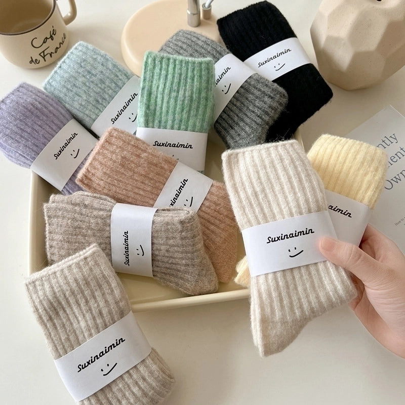 Women's Socks Autumn And Winter Large Color Thickened Winter Fleece-lined Wool Mid-calf Length Socks Women's Fashionable Striped Pile Socks