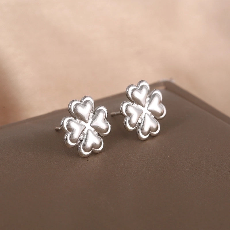 1 Pair Casual Minimalist Sunflower Heart Shape Butterfly Stainless Steel 18K Gold Plated Ear Studs