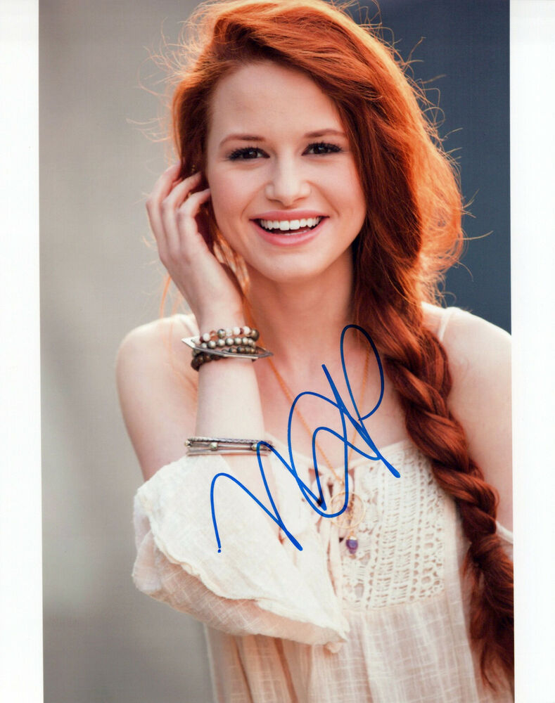 Madelaine Petsch glamour shot autographed Photo Poster painting signed 8x10 #3