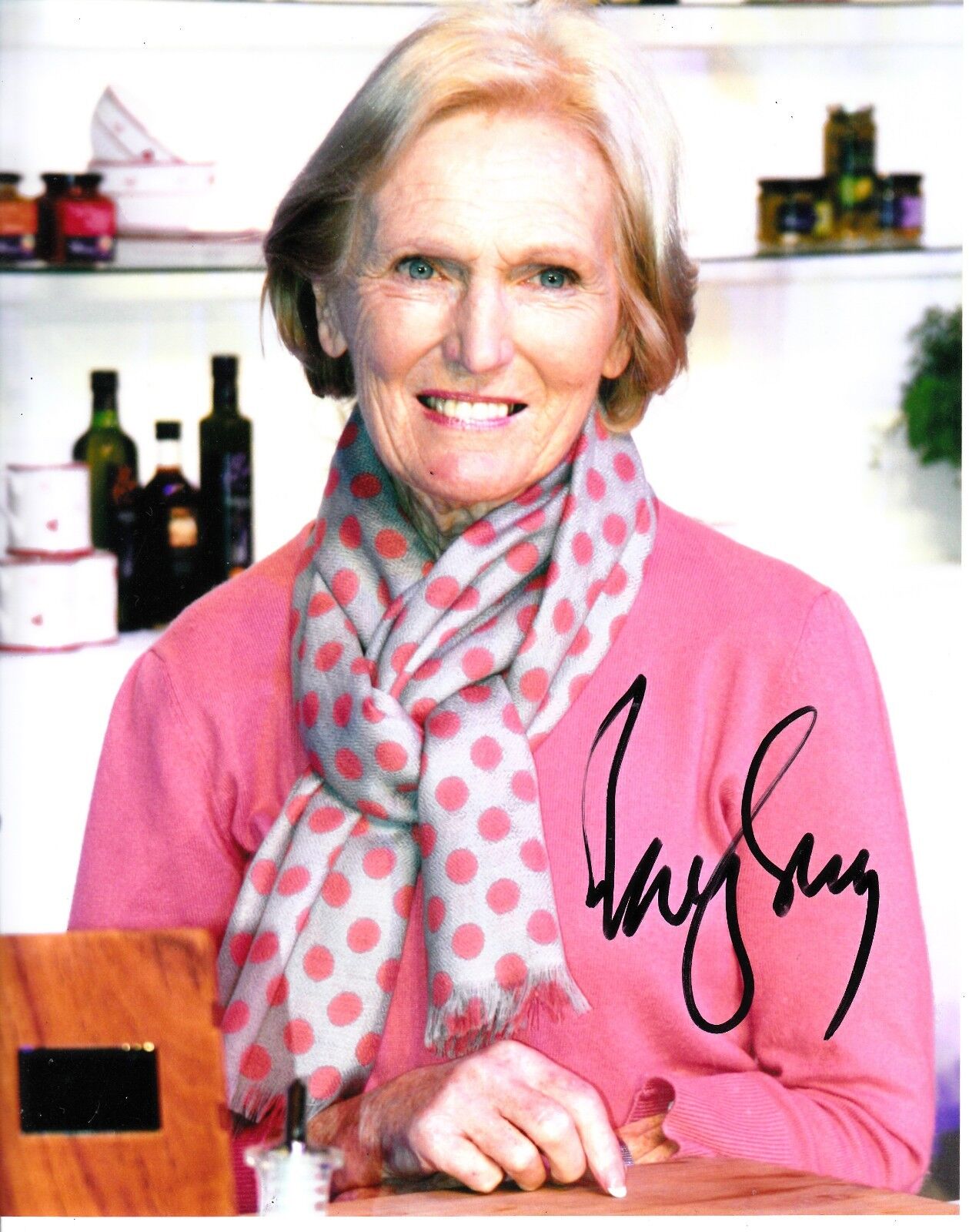 MARY BERRY SIGNED BAKE OFF Photo Poster painting UACC REG 242