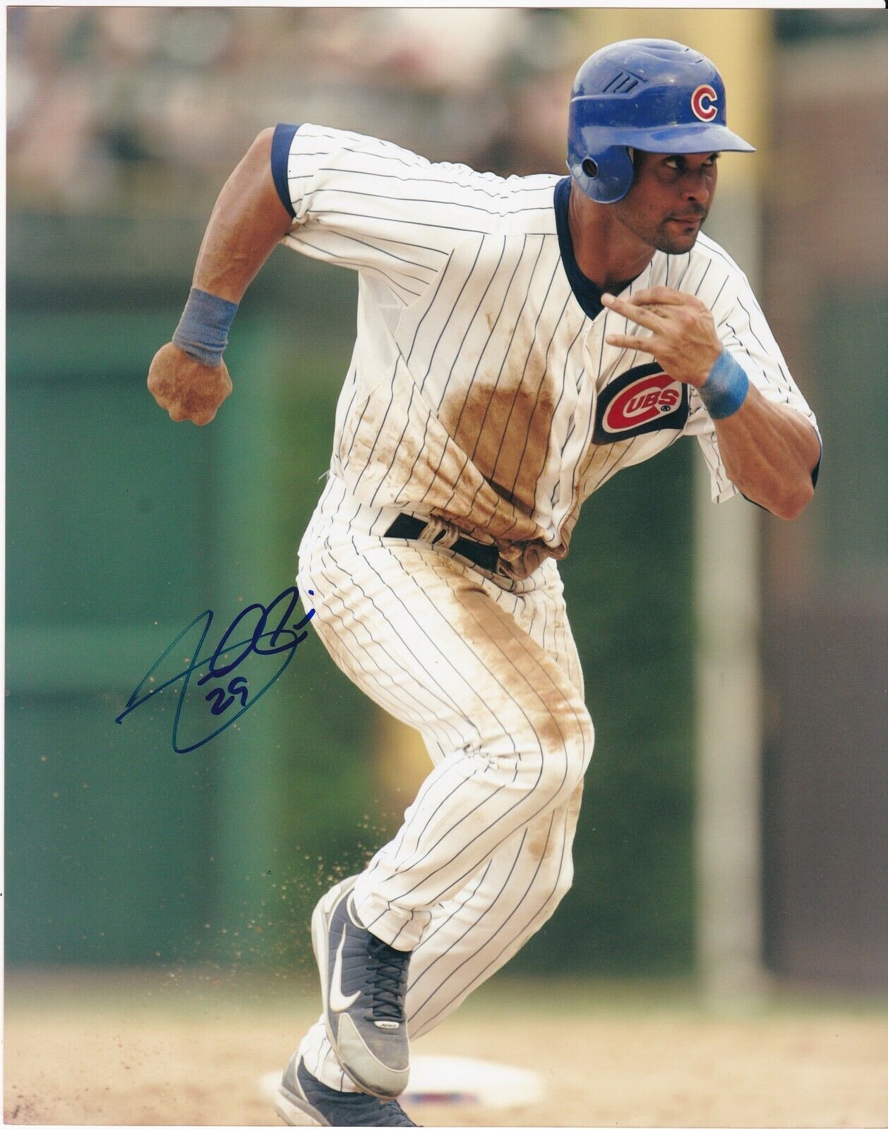 ANGEL PAGAN CHICAGO CUBS ACTION SIGNED 8x10