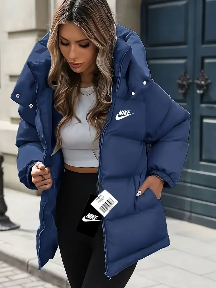 Elegancka damska kurtka z kapturem