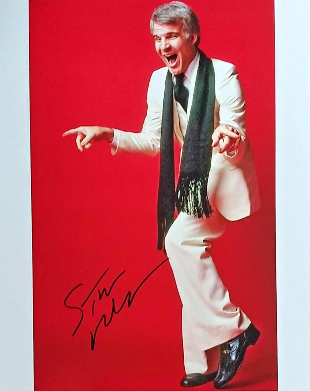 Steve Martin signed 8 x 10