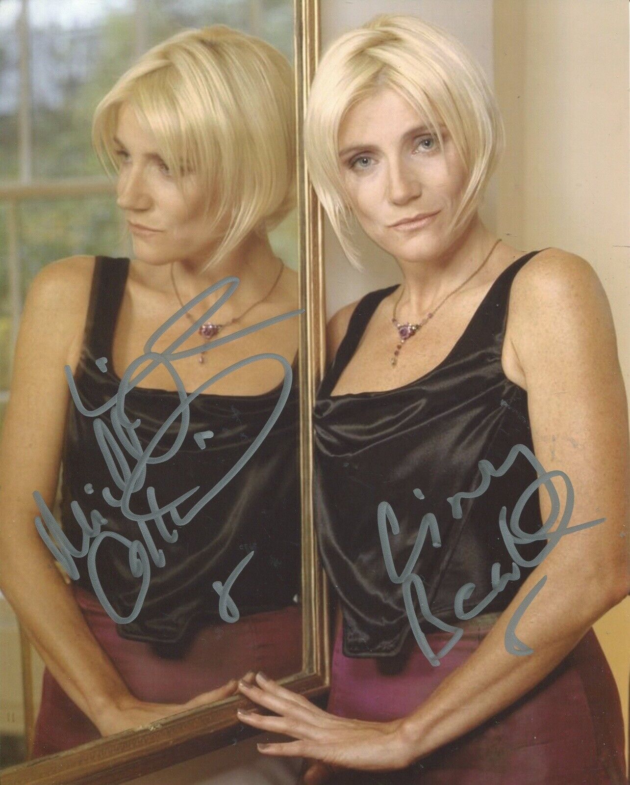 Eastenders & Coronation Street actress Michelle Collins signed 8x10 Photo Poster painting No7