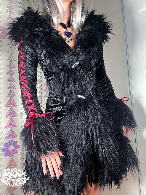 【Versace】Divat r&oacute;ka kab&aacute;t