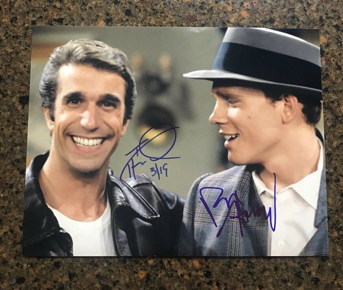 * HENRY WINKLER & RON HOWARD * signed autographed 11x14 Photo Poster painting * HAPPY DAYS * 1