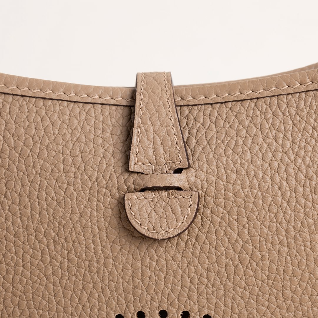 Evelyne mini Clemence OM Chai GHW