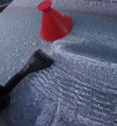 Car Magic Designed Windshield Snow Scraper Remover