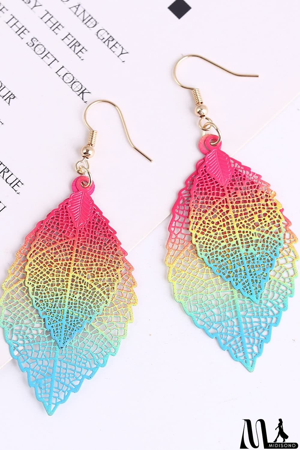MidiSono - Leaf Shape Dangle Earrings