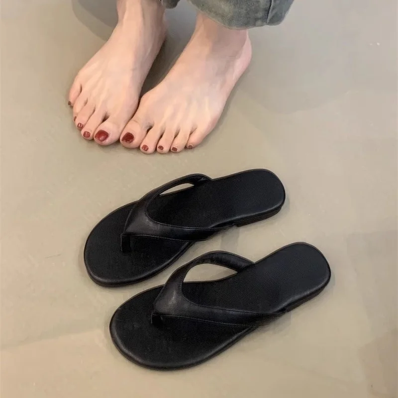 Breakj Breakj 2025 Minimalist Toe Beach Vacation Cool Drag Color Flat Letter Slipper Women Wearing Summer Sandals