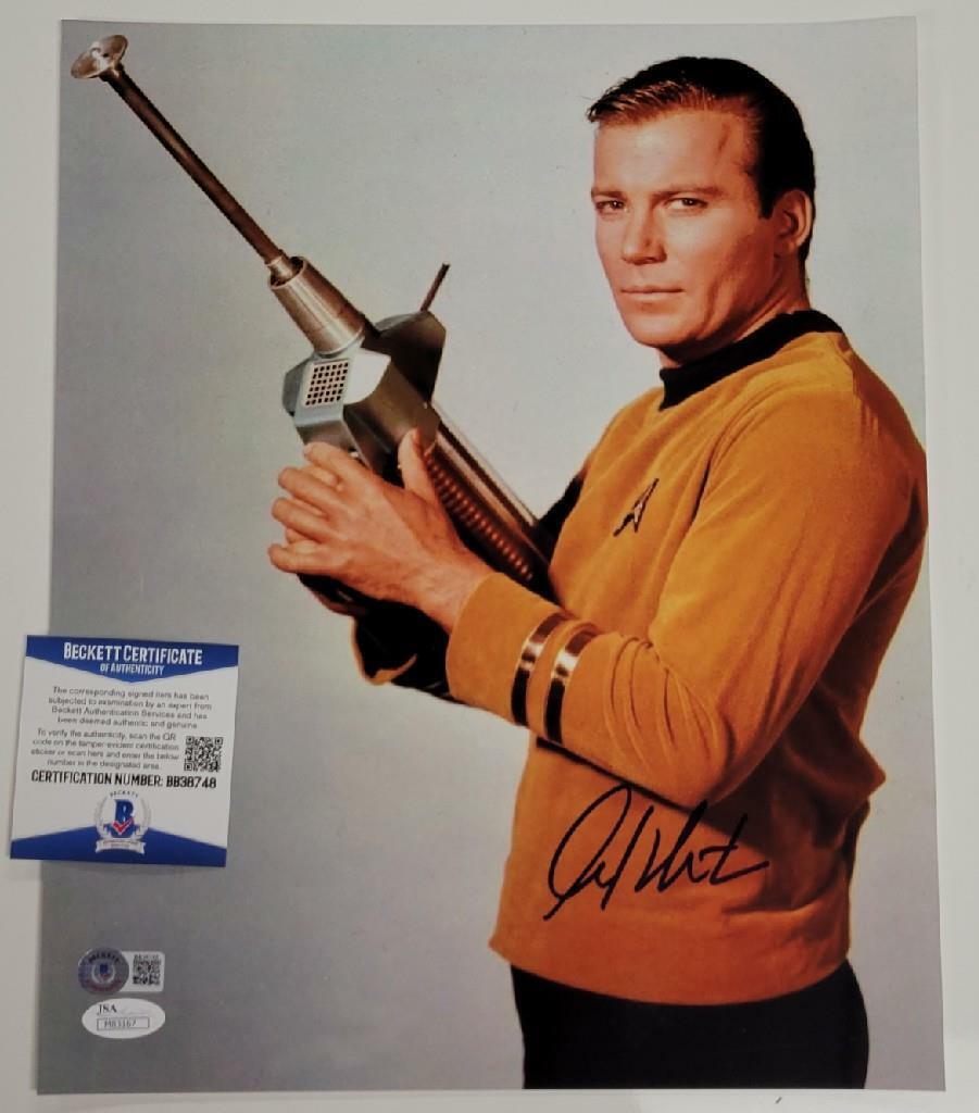 William Shatner signed Star Trek 11x14 Photo Poster painting Cpt. Kirk Autograph (D) ~ BAS COA